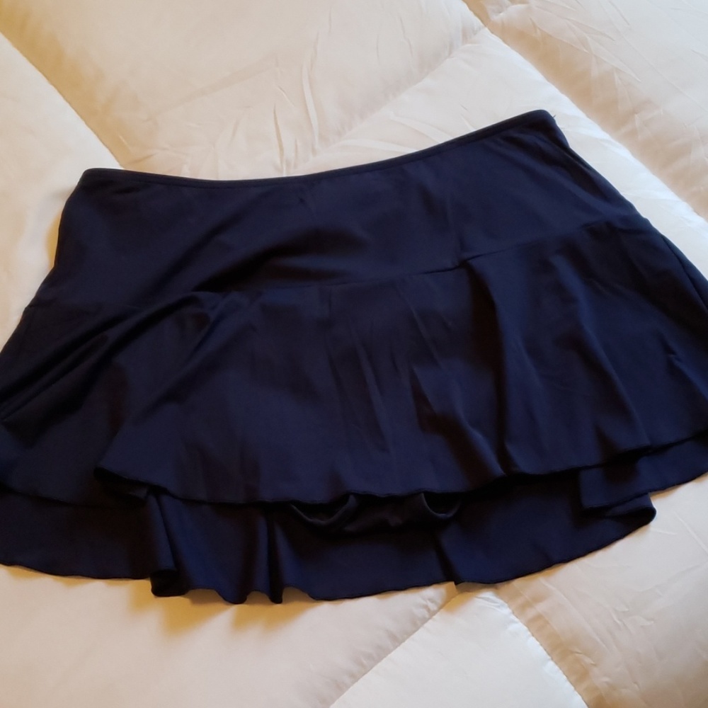 Swim skirt